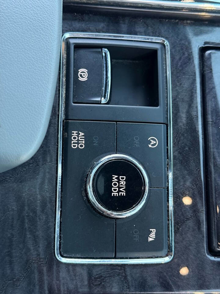 Used 2018 Lincoln Navigator Reserve AWD/4WD image 71