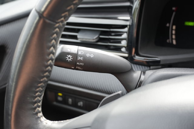 Used 2025 Toyota Camry SE FWD image 27