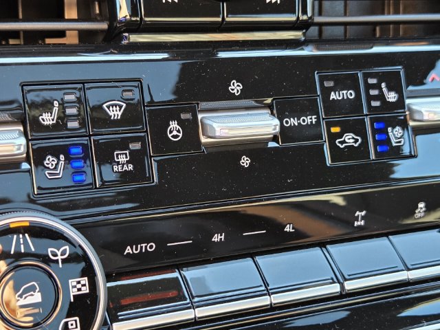 New 2027 Nissan Armada PRO-4X AWD/4WD image 21