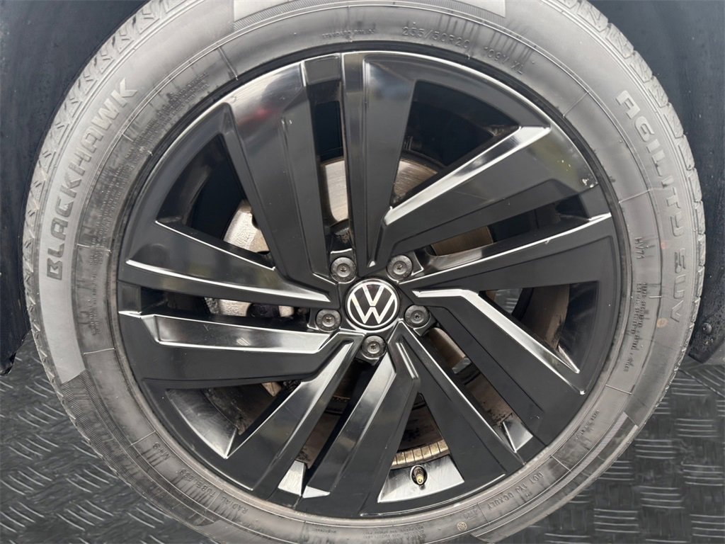 Used 2022 Volkswagen Atlas Cross Sport SE image 20