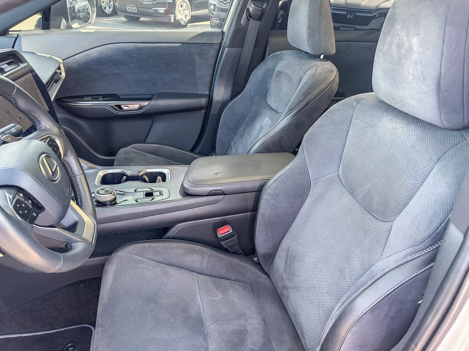 Certified 2023 Lexus RZ 450e Luxury w/ Accessory Package (Z1) image 16