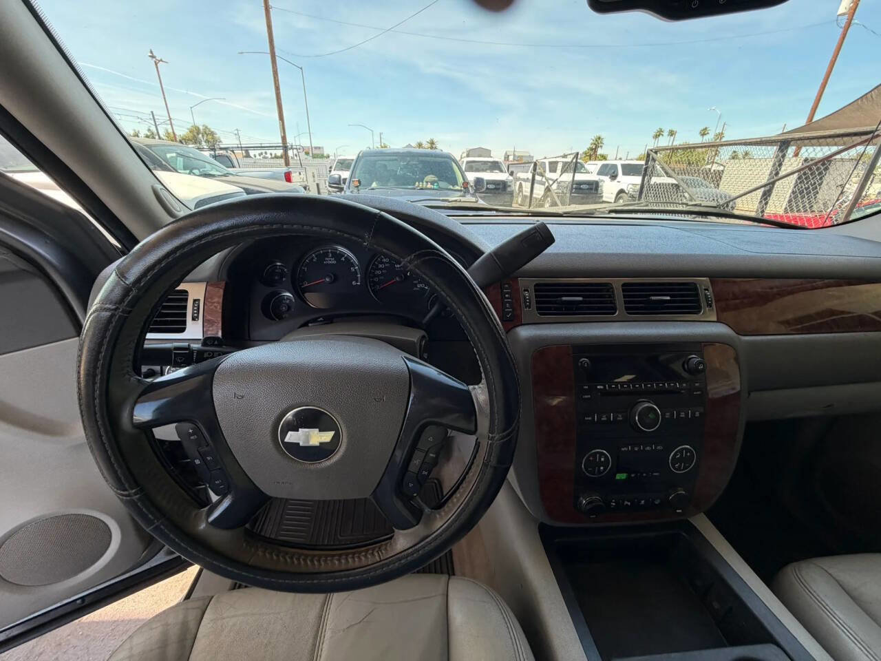 Used 2007 Chevrolet Avalanche LTZ w/ LTZ Preferred Equipment Group image 8