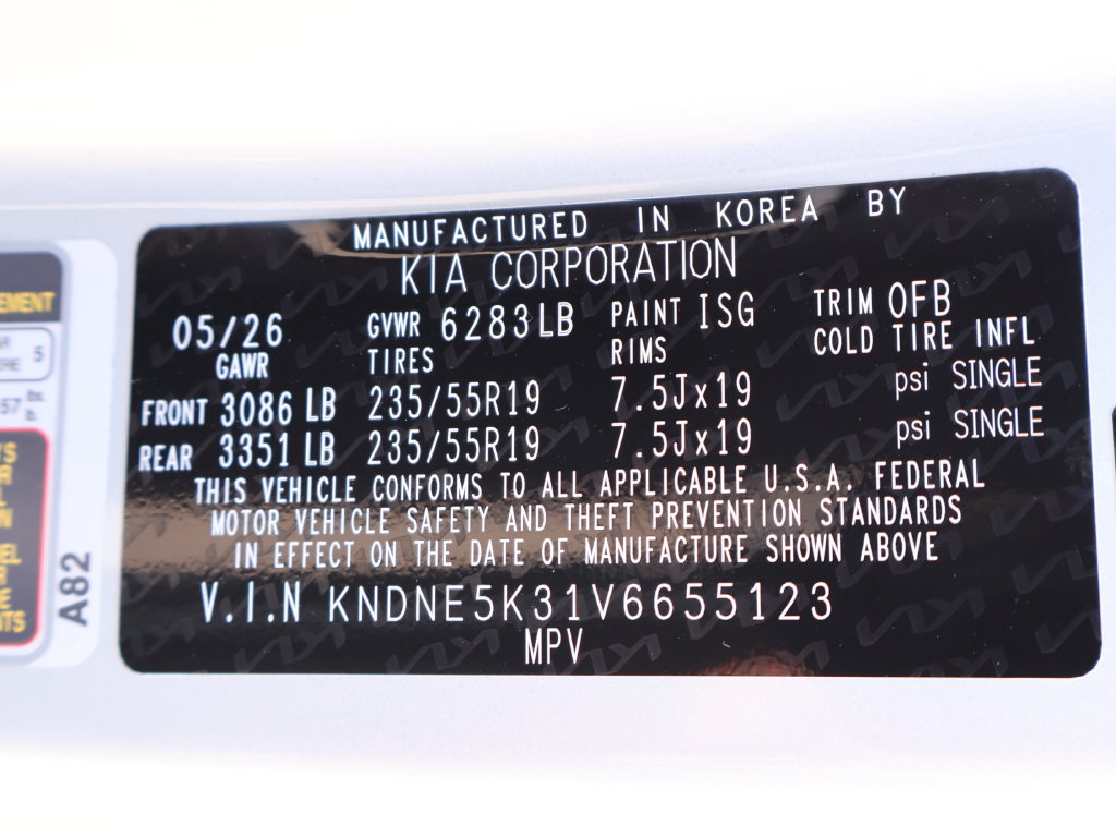 New 2027 Kia Carnival SX w/ Dark Edition Package FWD image 48