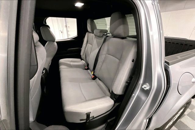 Used 2025 Toyota Tacoma SR5 AWD/4WD image 24