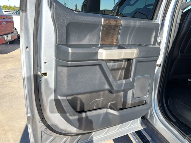 Used 2022 Ford F250 Lariat w/ Lariat Ultimate Package image 16