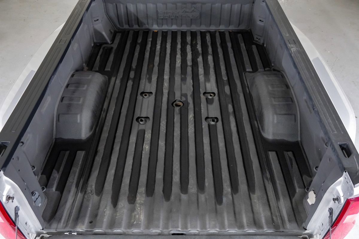 Used 2021 Chevrolet Silverado 3500 High Country w/ Snow Plow Prep/Camper Package image 53