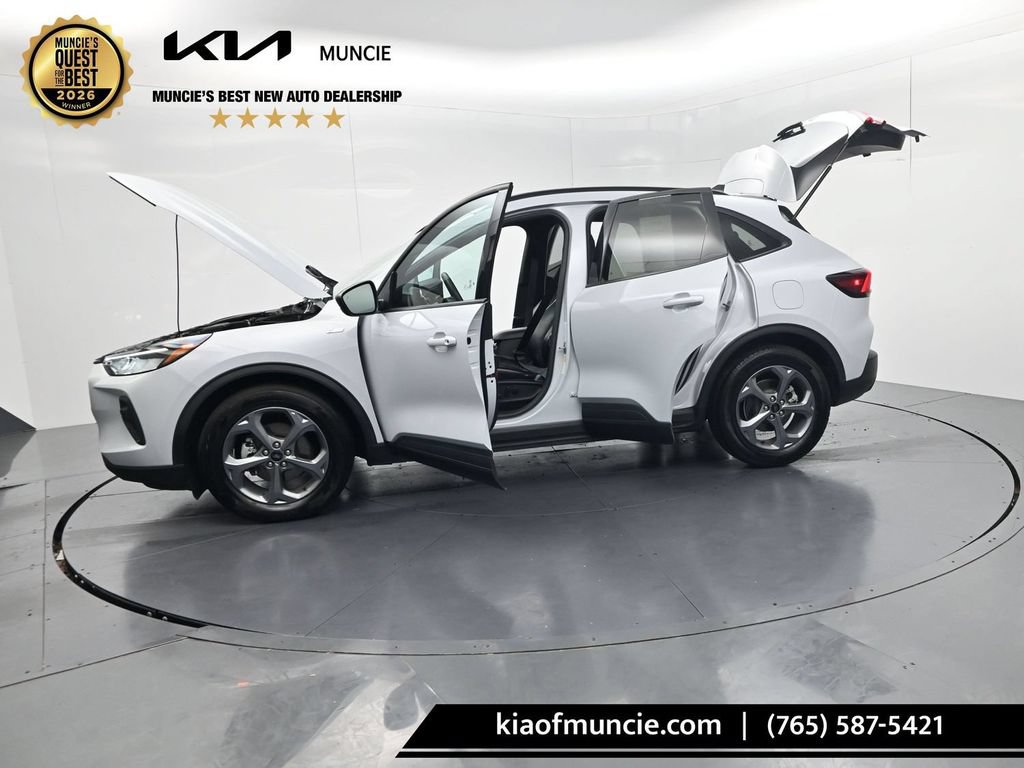 Used 2025 Ford Escape ST-Line FWD image 56