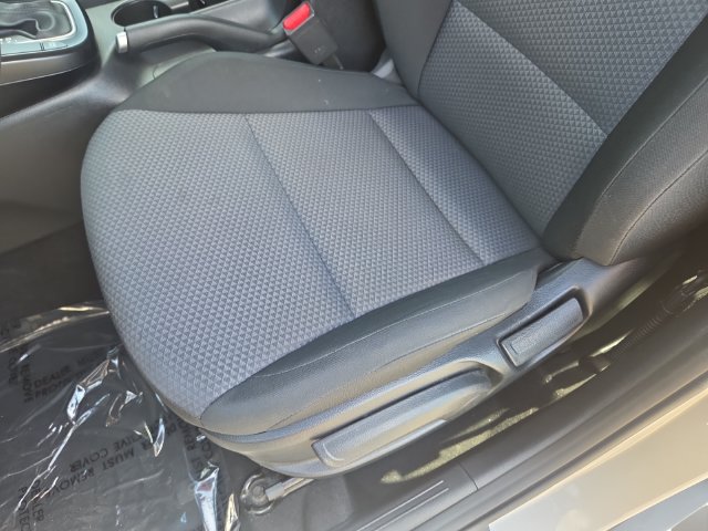 Used 2025 Kia Soul LX w/ LX Technology Package FWD image 26