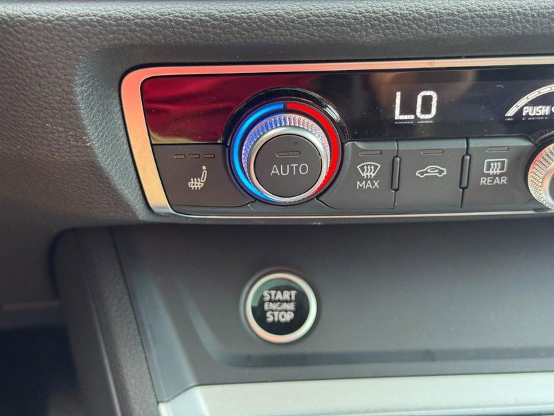 Used 2024 Audi Q3 2.0T Premium Plus w/ Premium Plus Package image 21