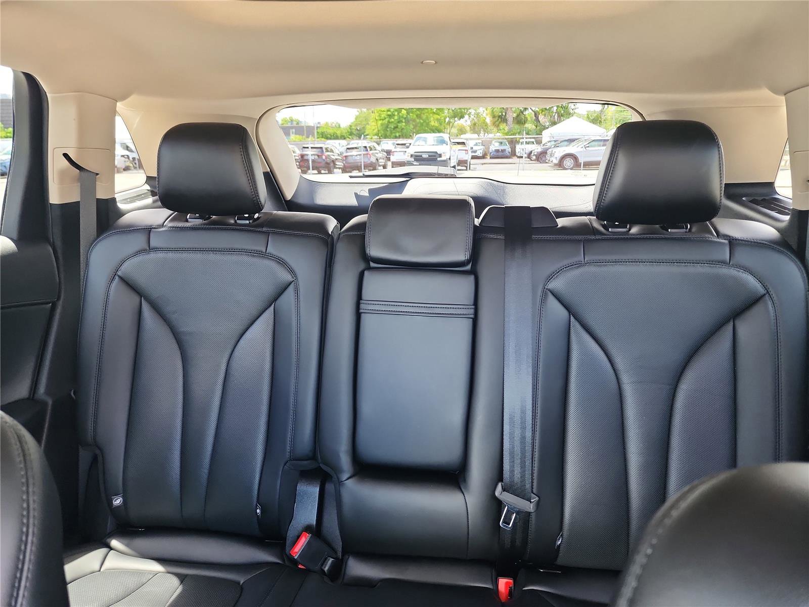 Used 2022 Lincoln Nautilus Reserve image 15