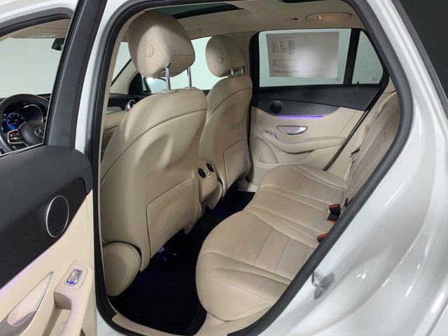Used 2021 Mercedes-Benz GLC 300 4MATIC image 33