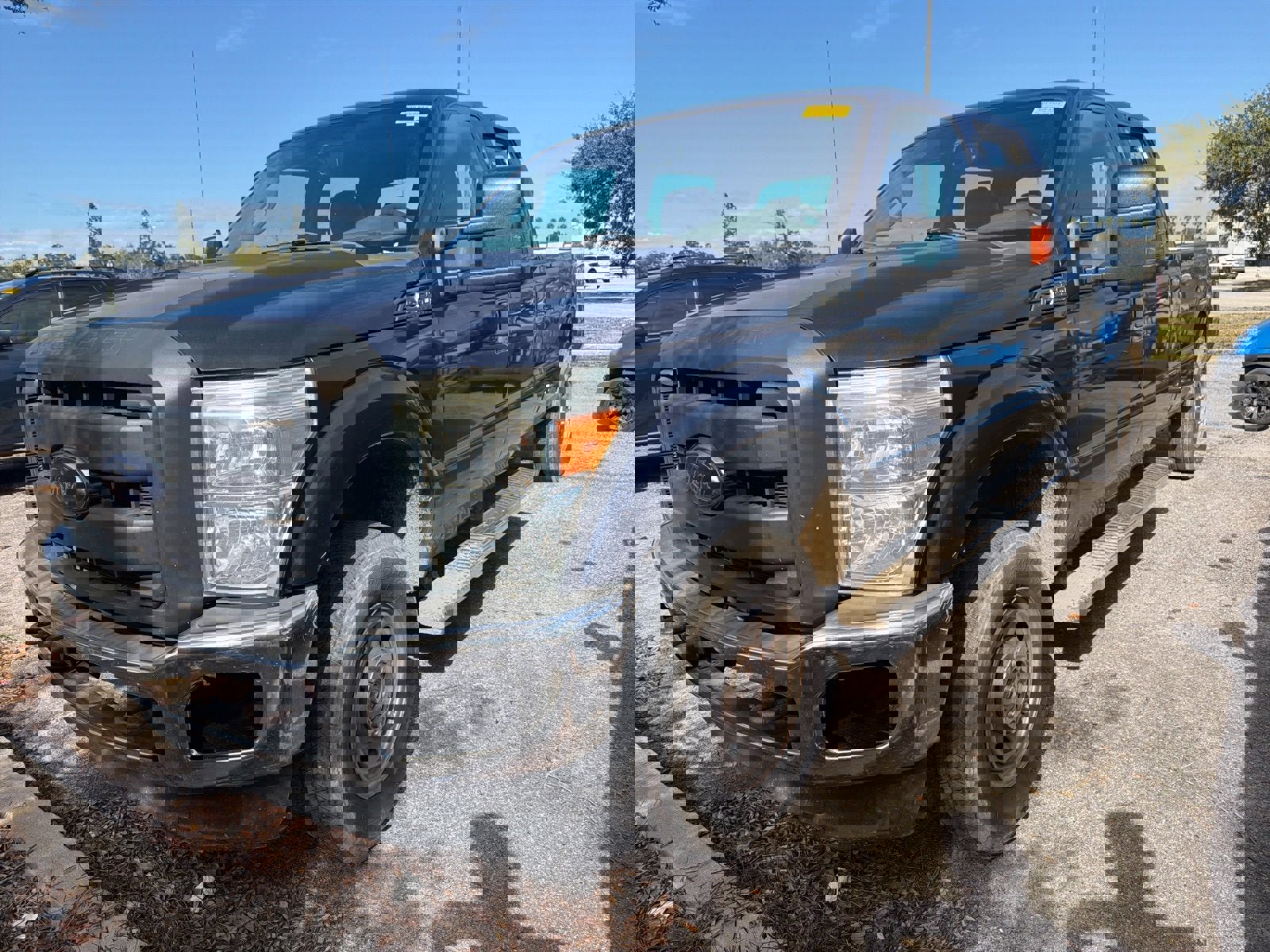 Used 2015 Ford F250 XL w/ Power Equipment Group image 4