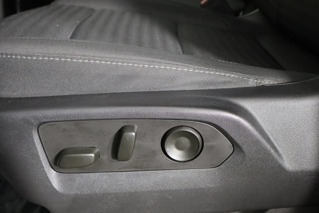 Used 2023 Chevrolet Silverado 1500 LT AWD/4WD image 22
