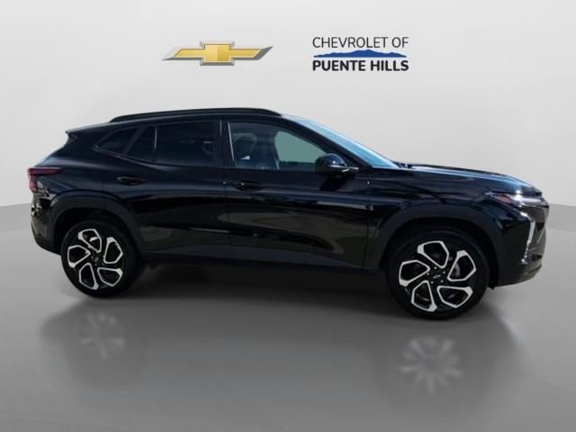New 2026 Chevrolet Trax RS w/ Driver Confidence Package FWD image 9