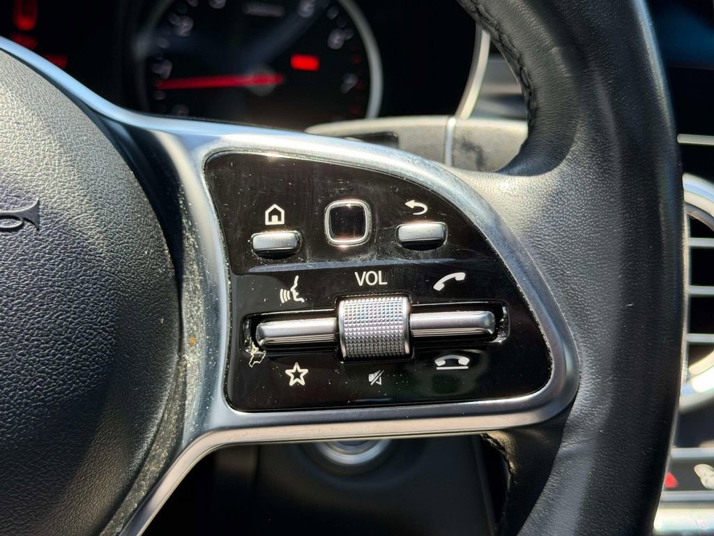 Used 2020 Mercedes-Benz C 300 4MATIC Sedan image 32
