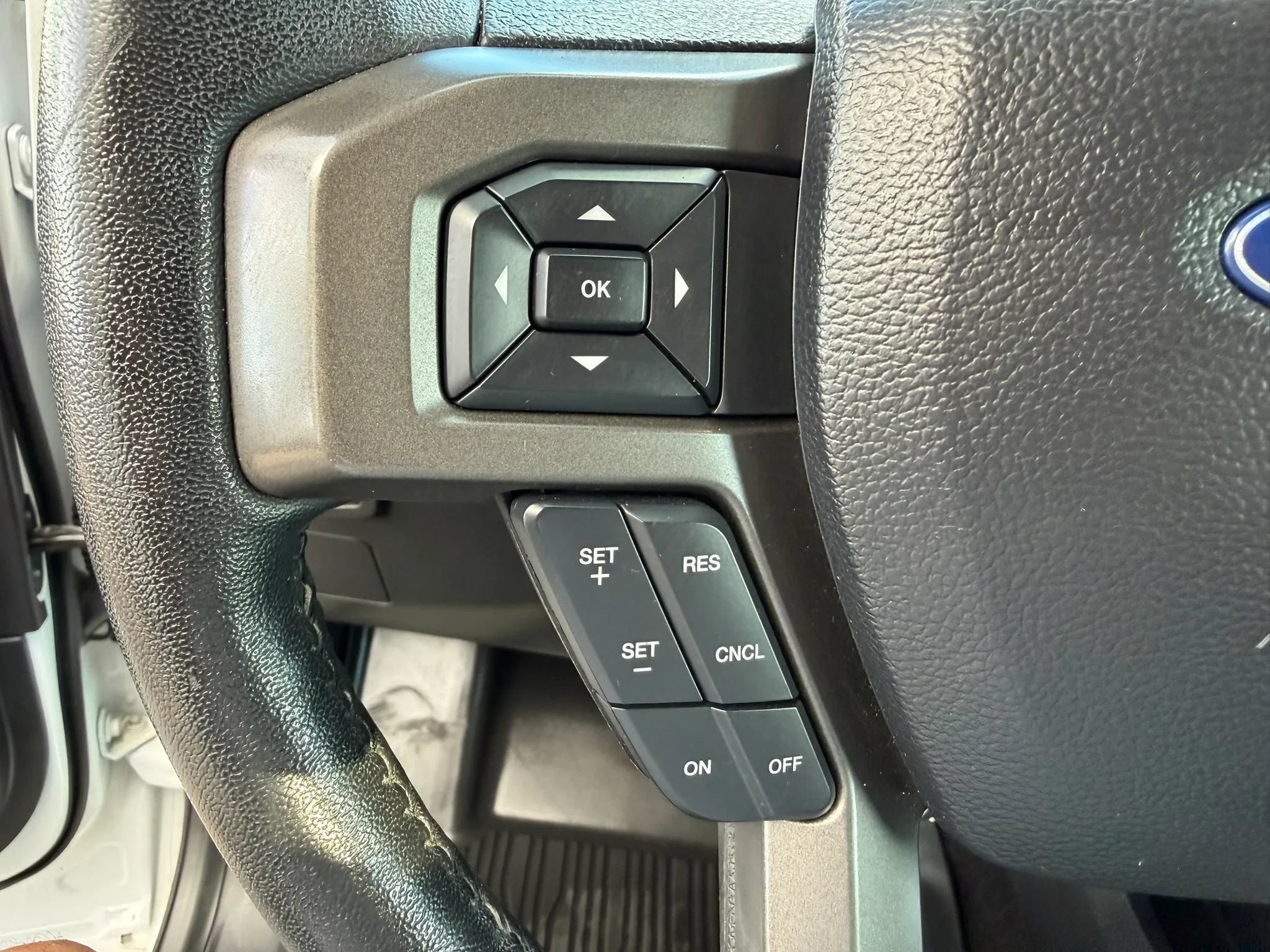 Used 2020 Ford Expedition Max XLT w/ Equipment Group 202A AWD/4WD image 44