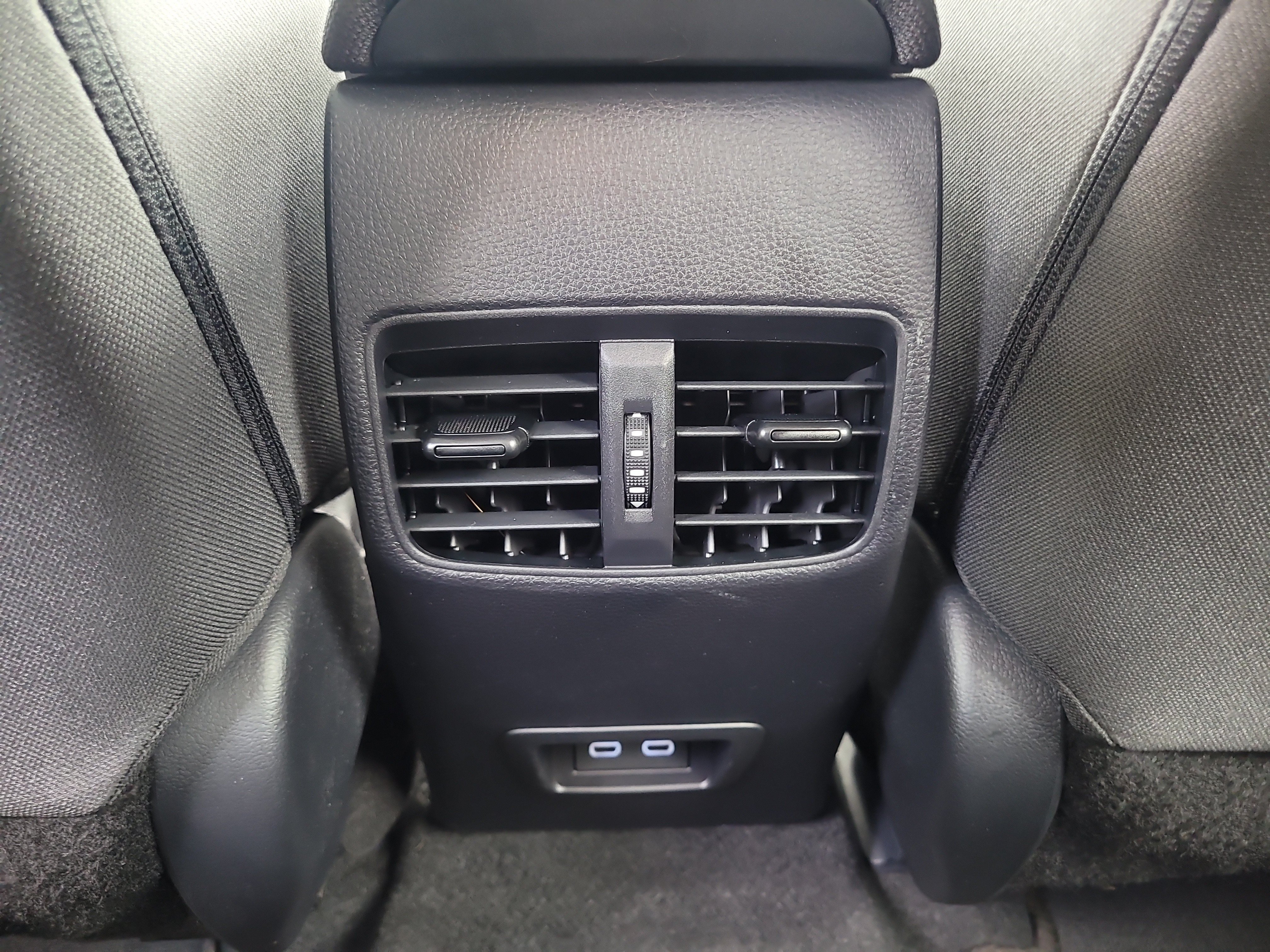 Certified 2025 Toyota Corolla Cross LE FWD image 16