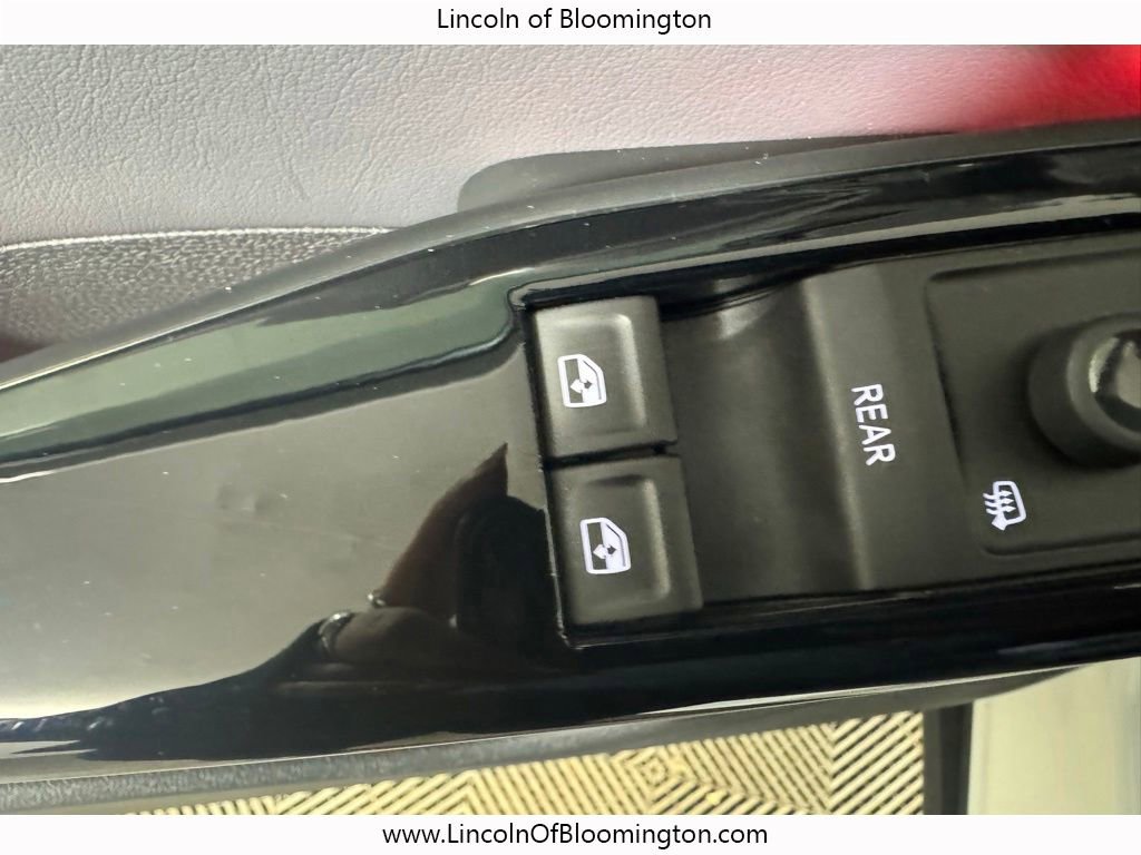 Used 2023 Volkswagen ID.4 Pro S Plus AWD/4WD image 43