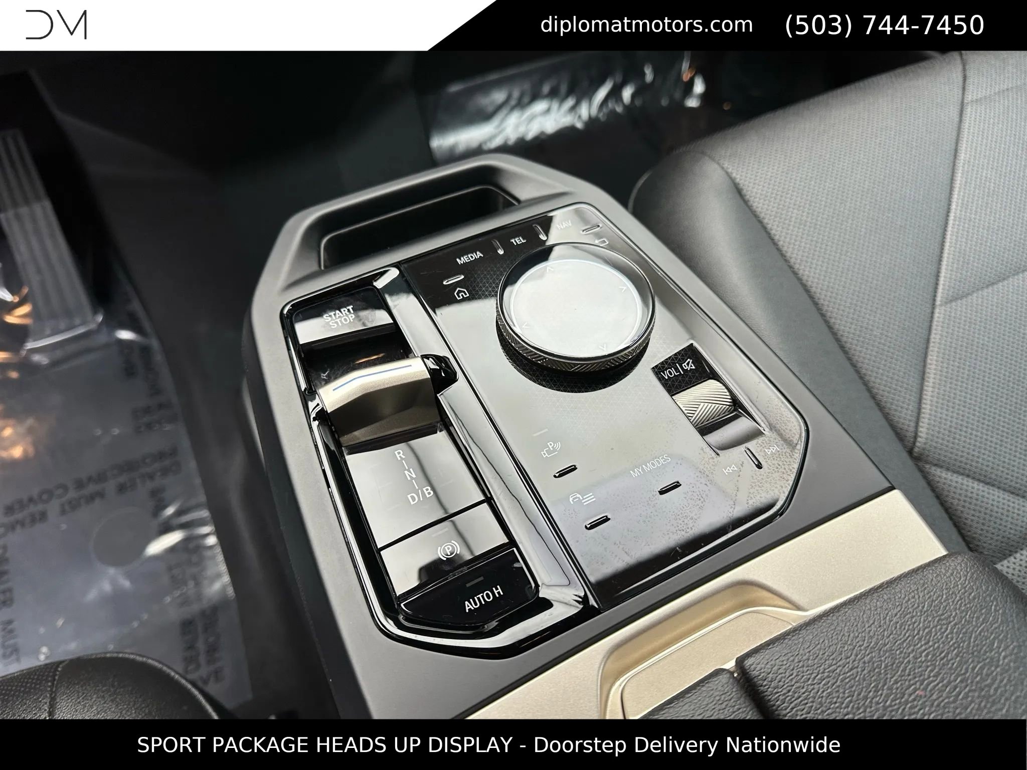 Used 2025 BMW iX xDrive50 w/ Sport Package image 35