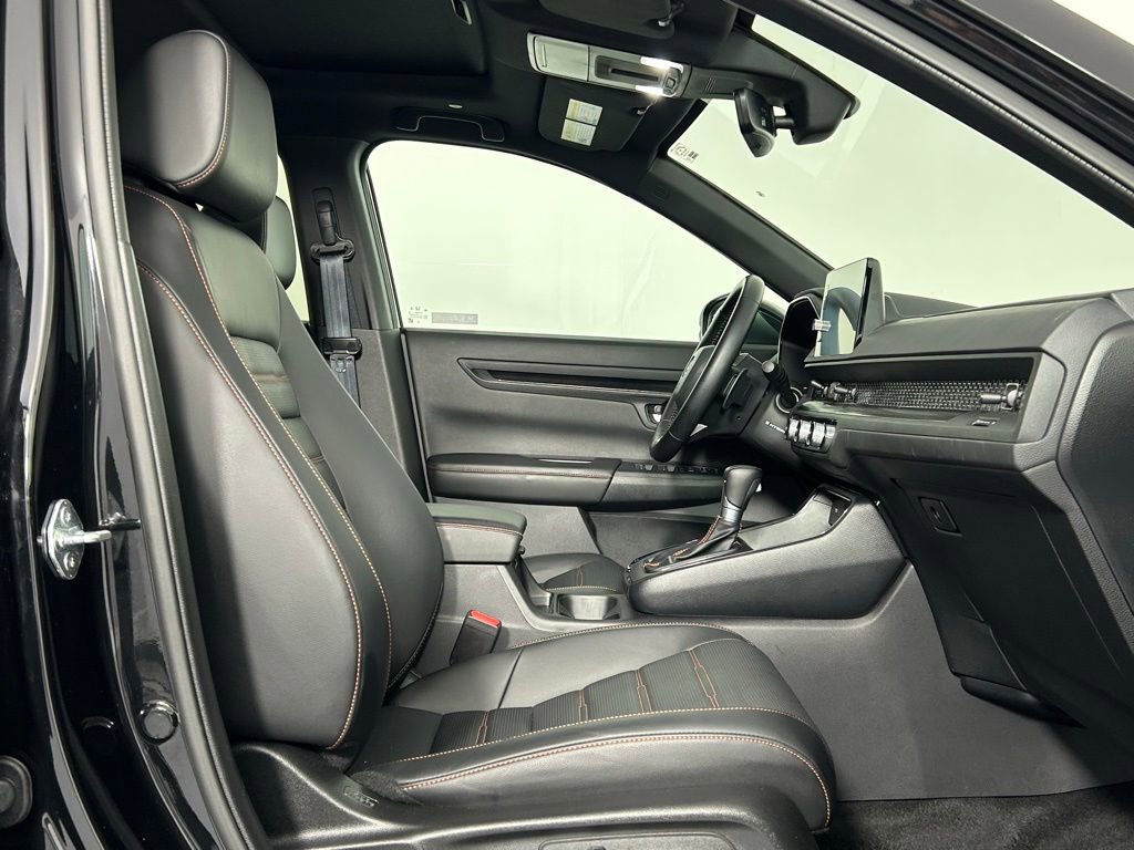 Used 2025 Honda CR-V Sport-L image 10