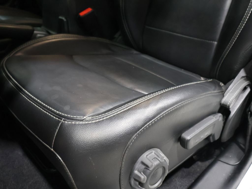 Certified 2021 Jeep Wrangler Unlimited Sahara w/ Cold Weather Group image 13