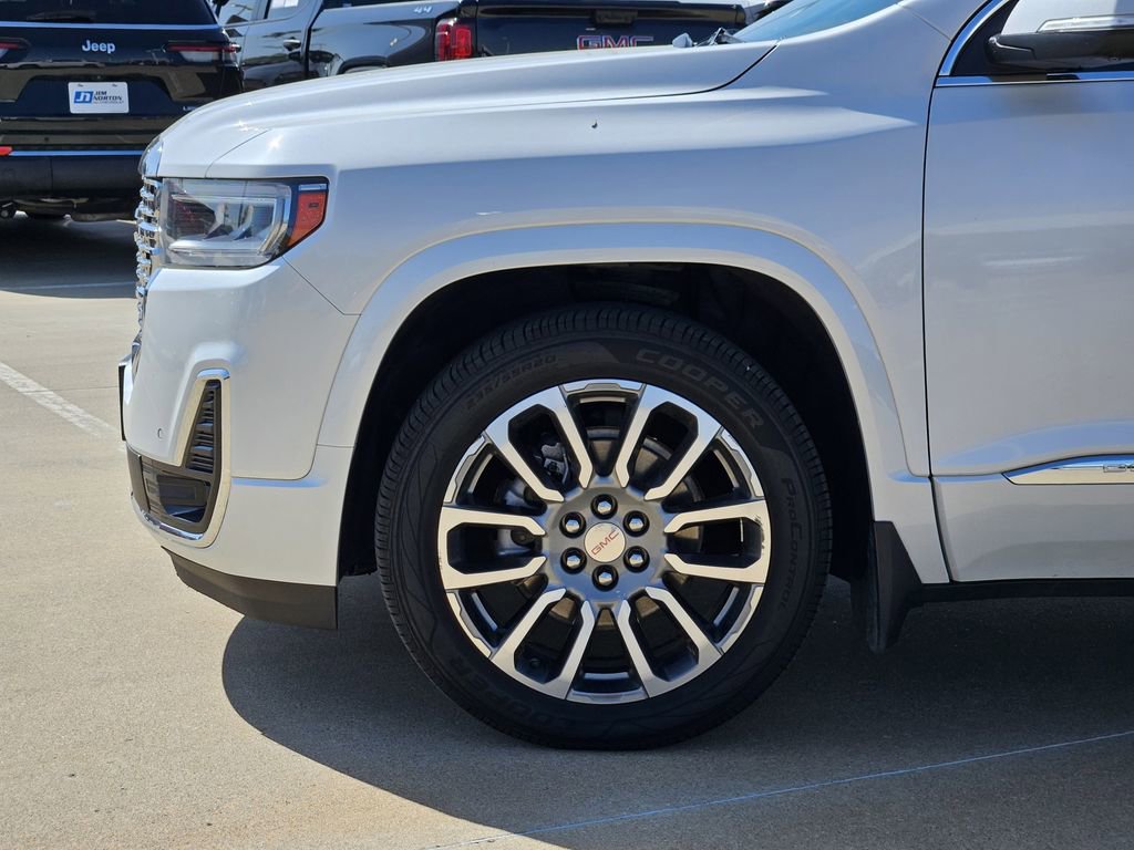 Used 2021 GMC Acadia Denali w/ Denali Ultimate Package AWD/4WD image 14