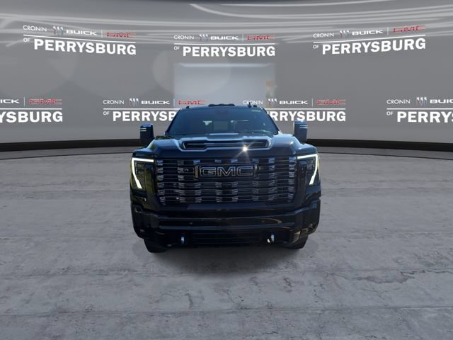New 2026 GMC Sierra 3500 Denali Ultimate w/ LPO, Black Badging Package AWD/4WD image 3
