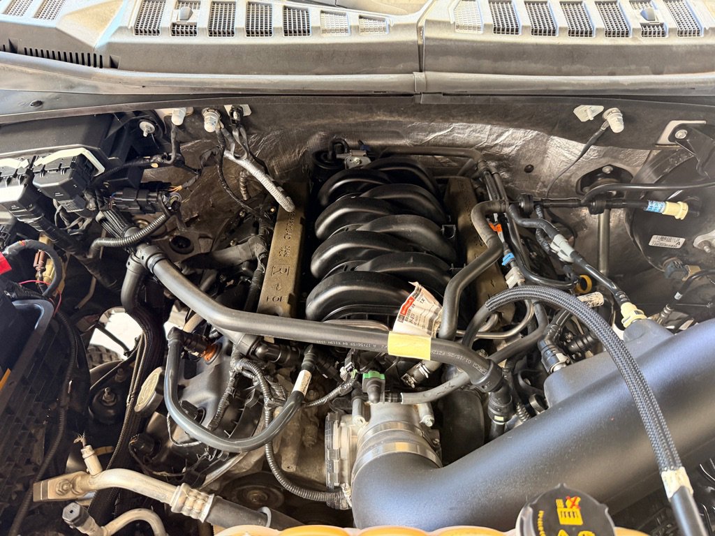 Used 2016 Ford F150 Platinum w/ Equipment Group 701A Luxury image 26