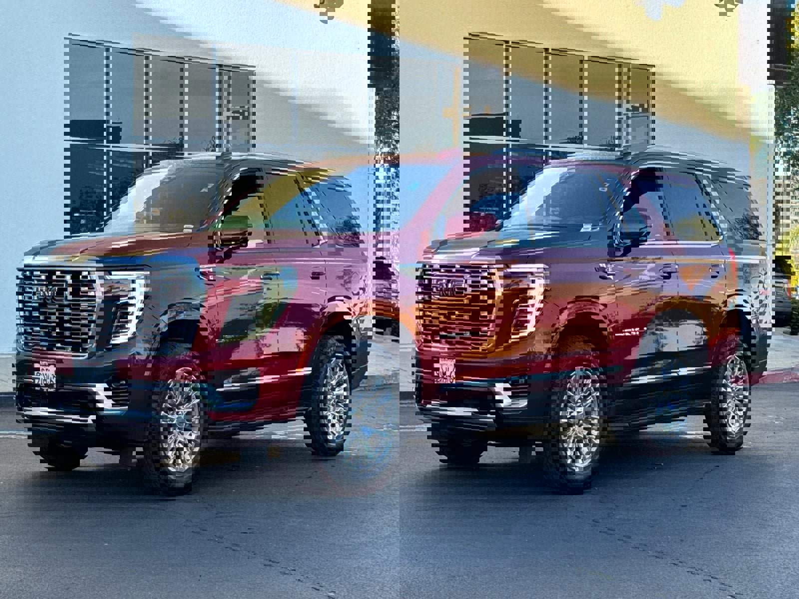 Certified 2025 GMC Yukon Denali image 2