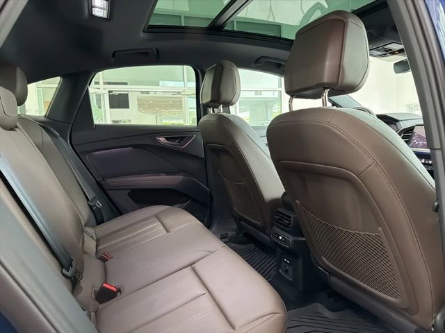 Used 2024 Audi Q4 e-tron Premium Plus w/ Premium Plus AWD/4WD image 13