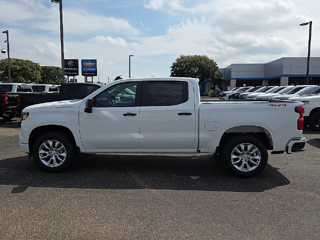 New 2026 Chevrolet Silverado 1500 Custom AWD/4WD image 2