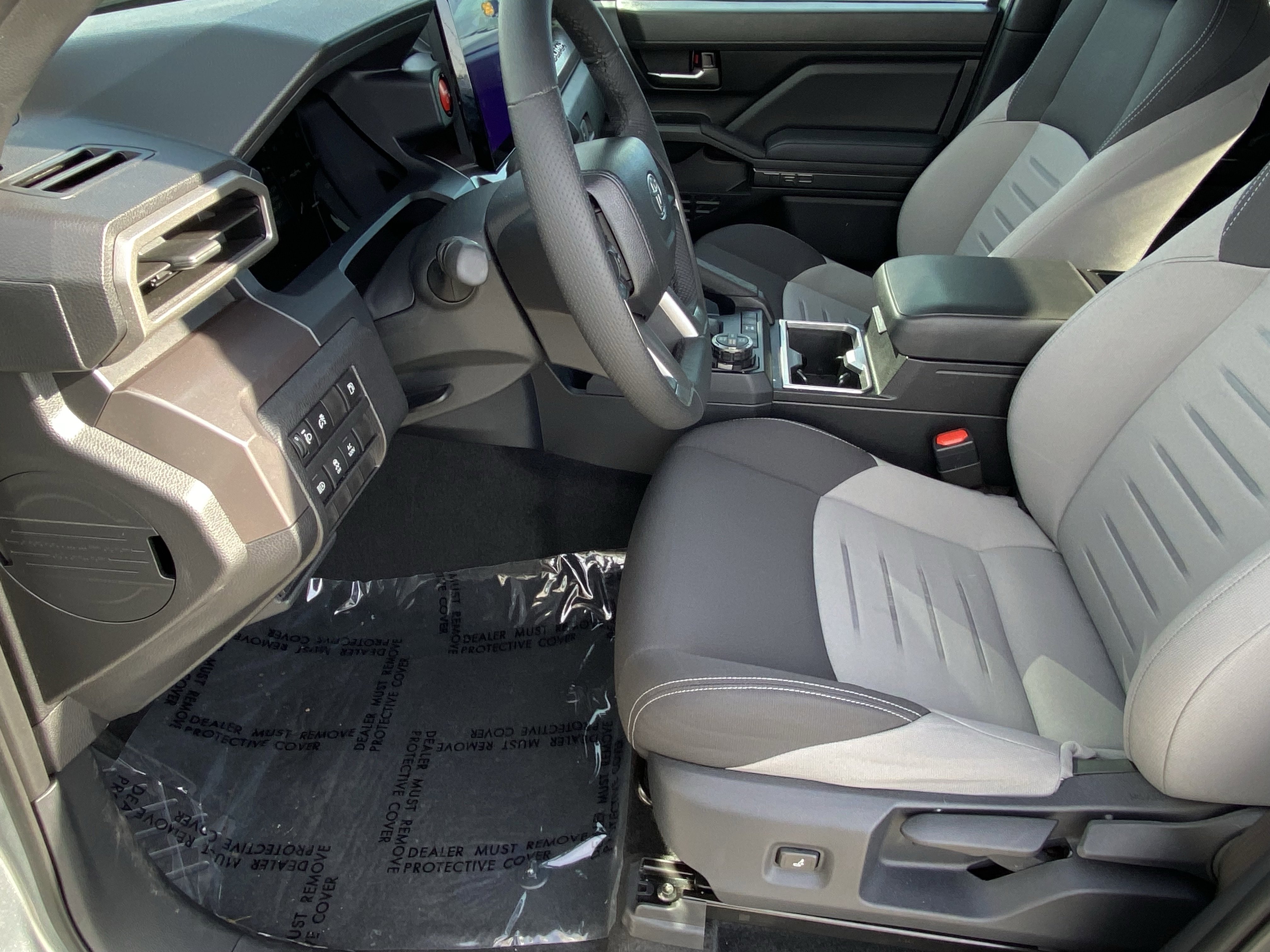 Certified 2025 Toyota Tacoma TRD Off-Road image 26