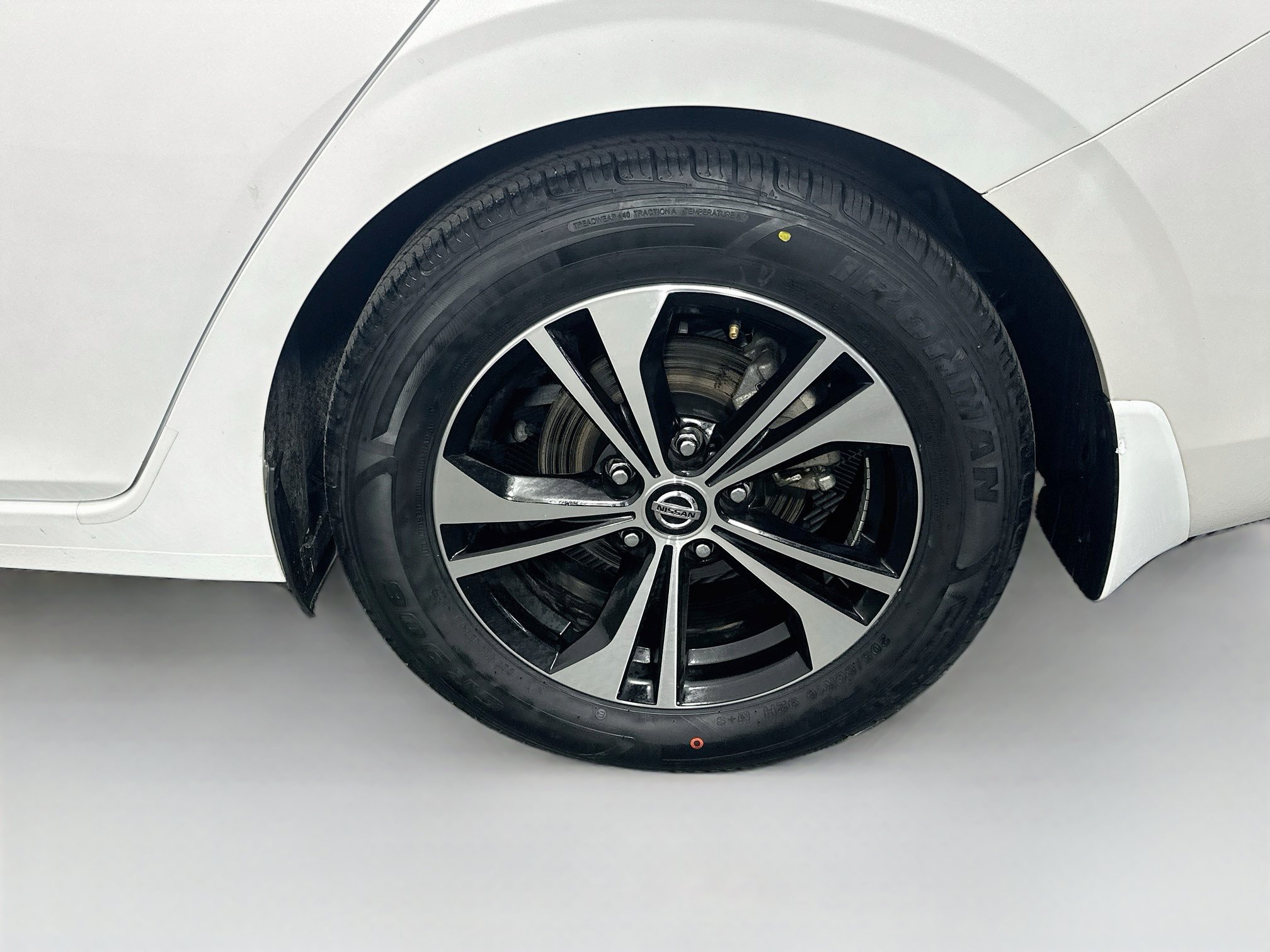 Used 2023 Nissan Sentra SV w/ All-Weather Package FWD image 11