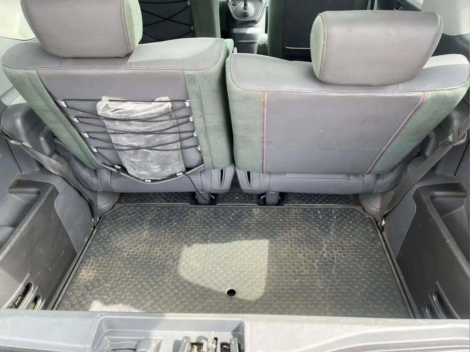 Used 2004 Honda Element EX image 15