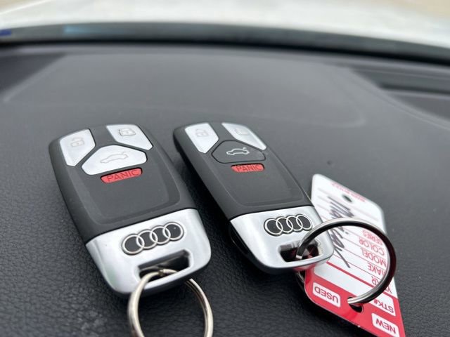 Used 2017 Audi A4 2.0T Premium AWD/4WD image 27