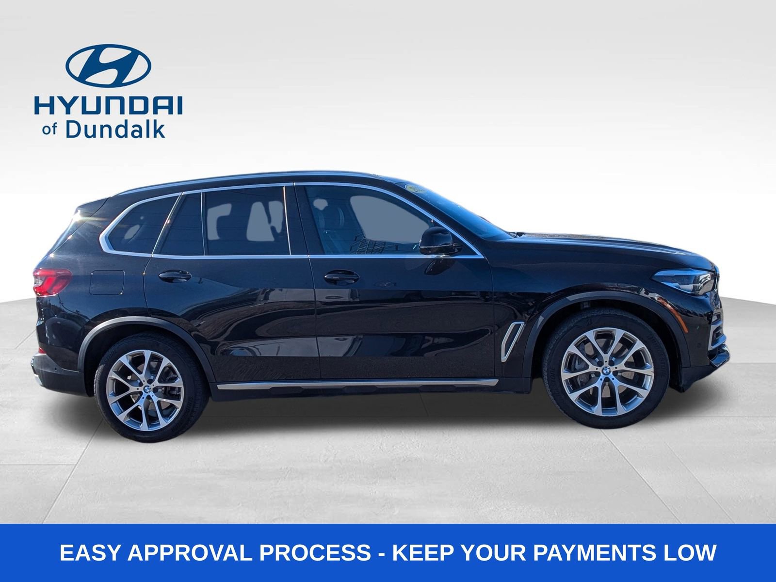 Used 2021 BMW X5 xDrive45e w/ Parking Assistance Package AWD/4WD image 10