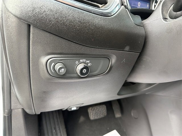 Used 2023 Chevrolet Equinox LT image 16