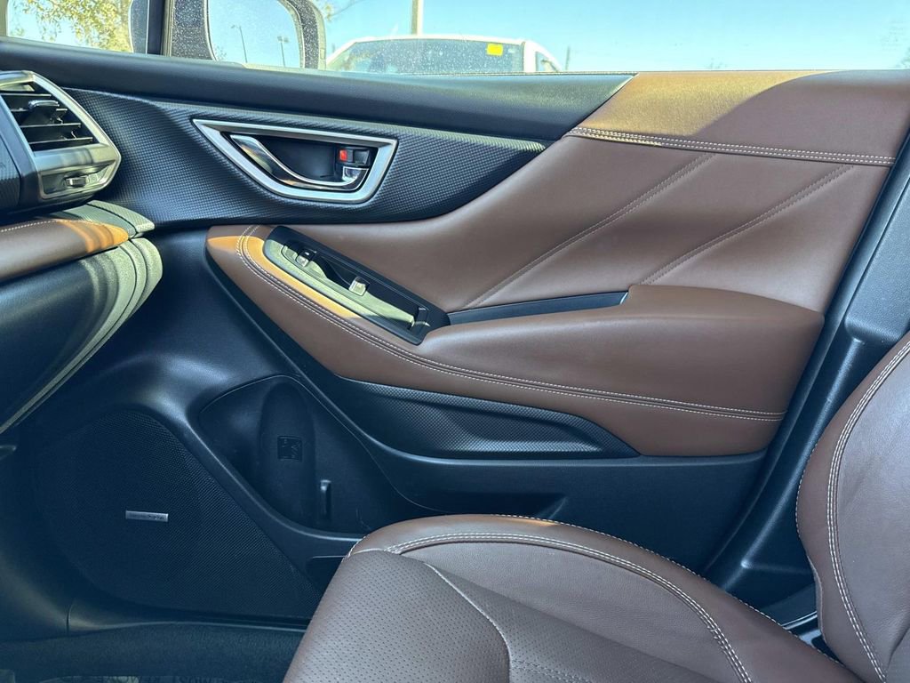 Used 2019 Subaru Forester Touring image 29