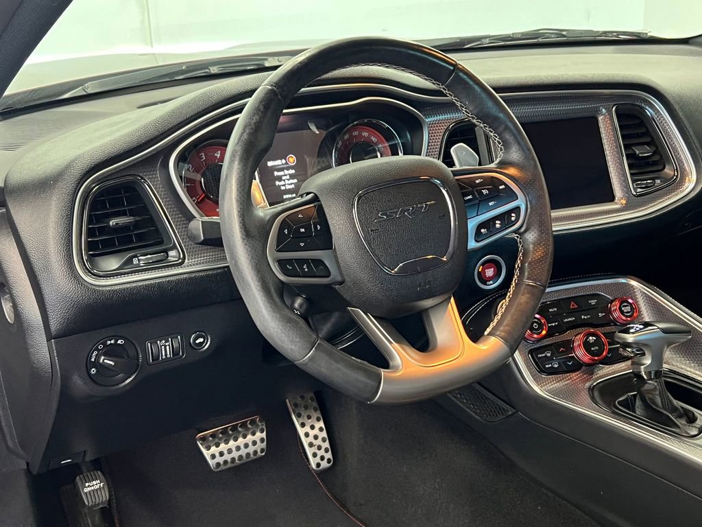 Used 2019 Dodge Challenger SRT Hellcat w/ Widebody Package RWD image 4