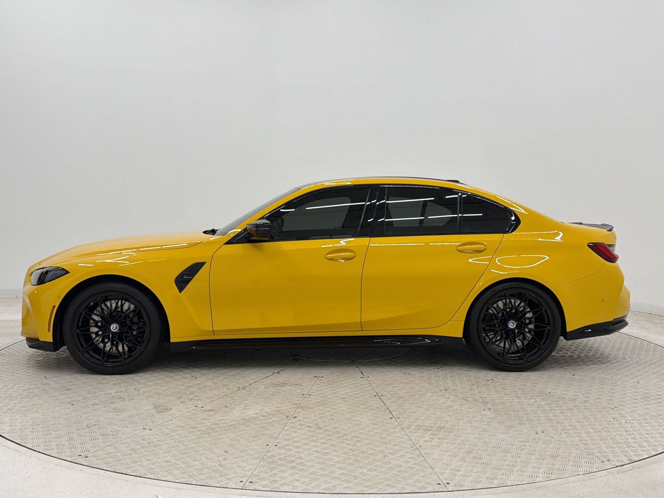 Certified 2025 BMW M3 Competition w/ Executive Package AWD/4WD image 2