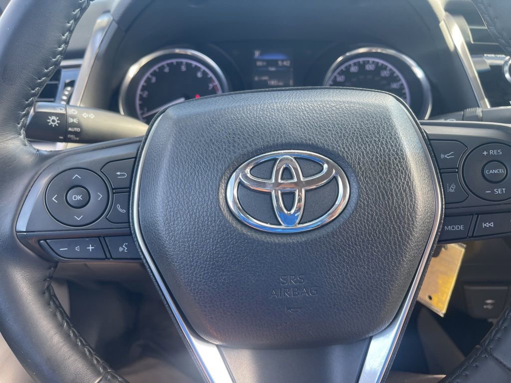 Used 2019 Toyota Camry SE image 9