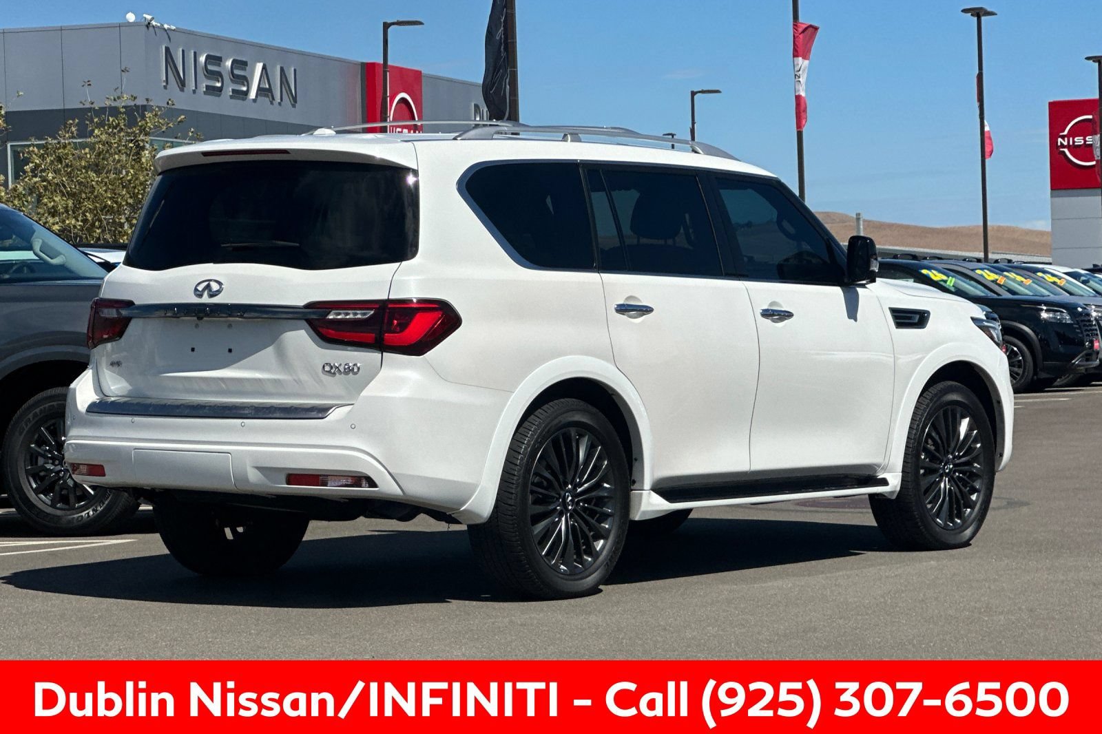 Certified 2024 INFINITI QX80 Sensory AWD/4WD image 4