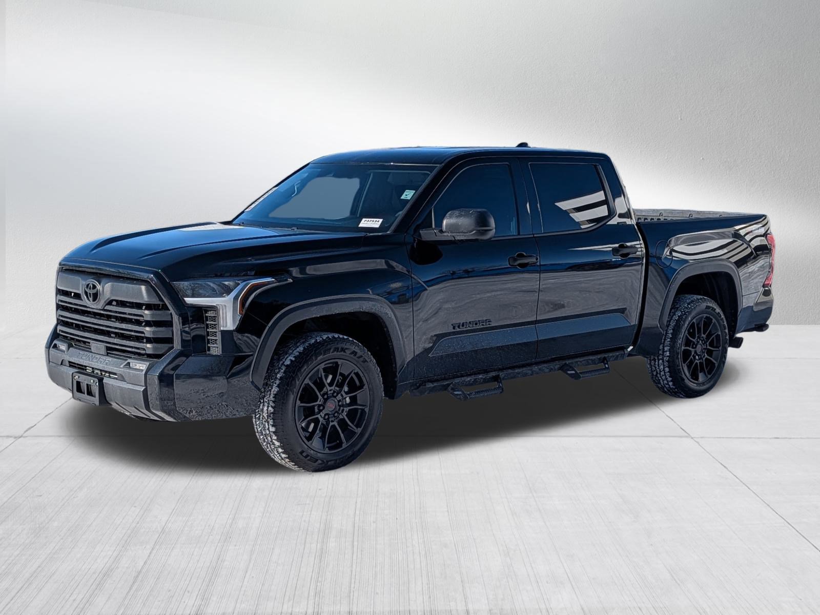 Used 2023 Toyota Tundra SR5 image 3