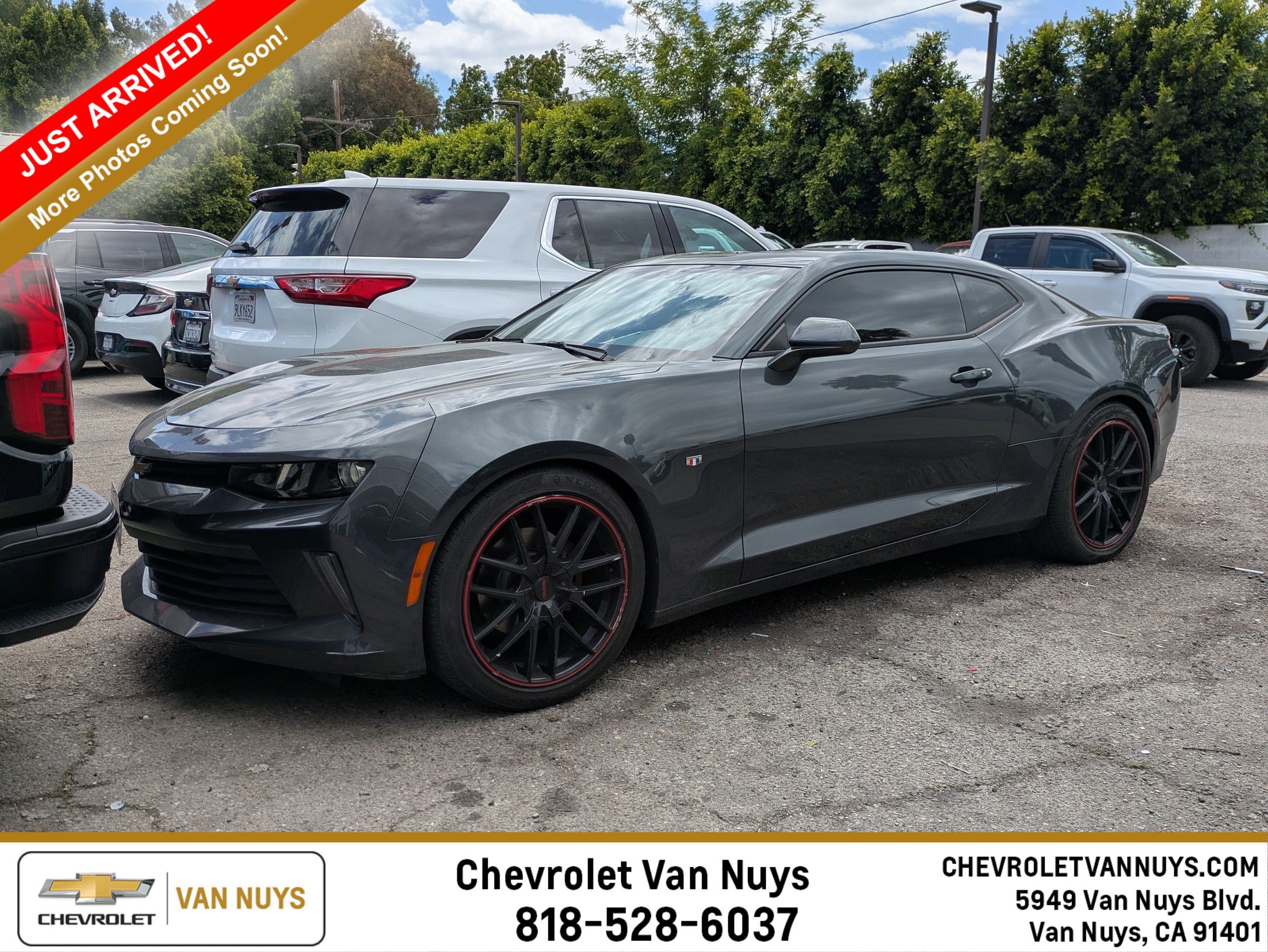 Used 2017 Chevrolet Camaro LT w/ Technology Package RWD image 1