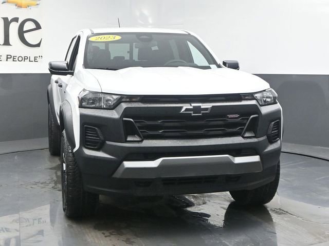Used 2023 Chevrolet Colorado Trail Boss w/ LPO, Dark Essentials Package AWD/4WD image 50