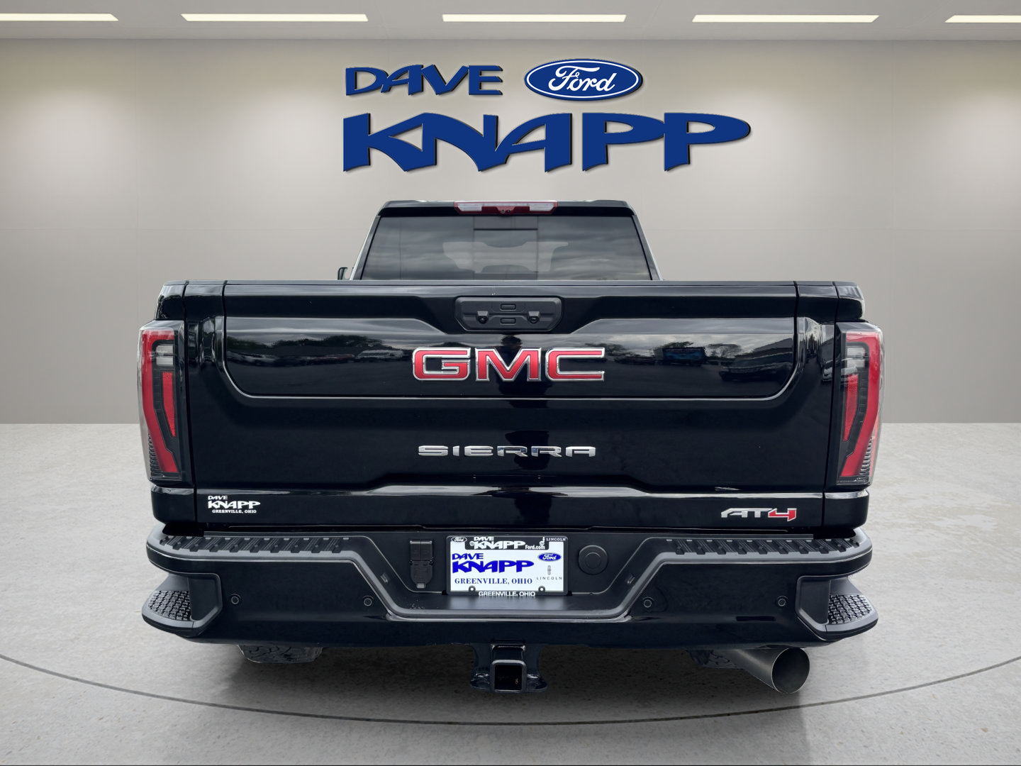 Used 2025 GMC Sierra 2500 AT4 w/ AT4 Premium Plus Package AWD/4WD image 6