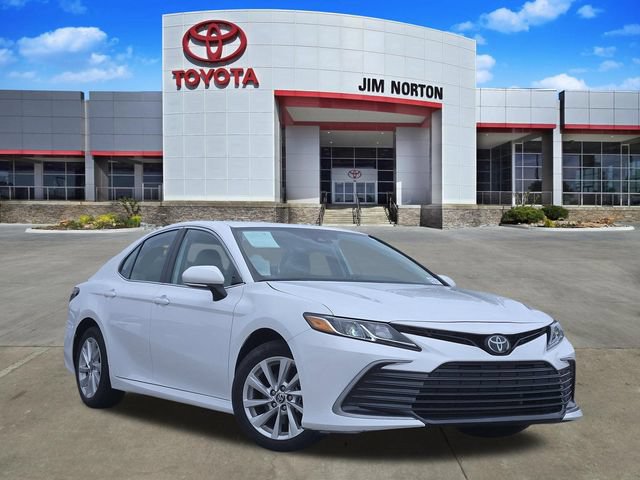 Used 2024 Toyota Camry LE w/ Convenience Package