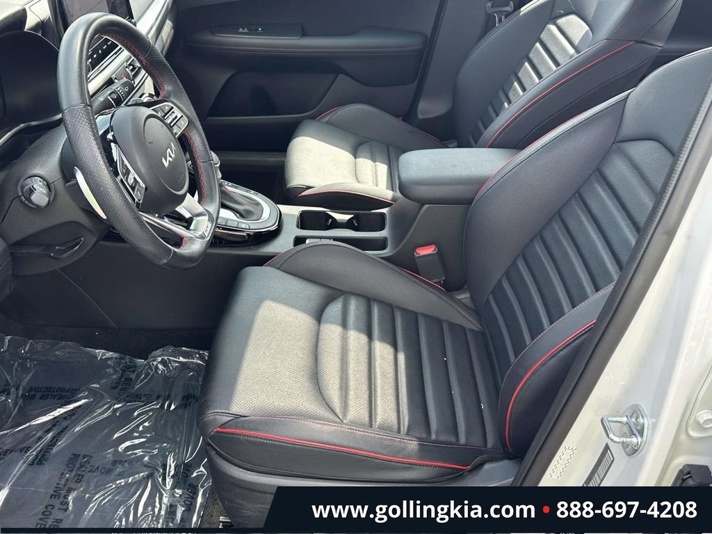 Certified 2023 Kia Forte GT w/ GT2 Package FWD image 17