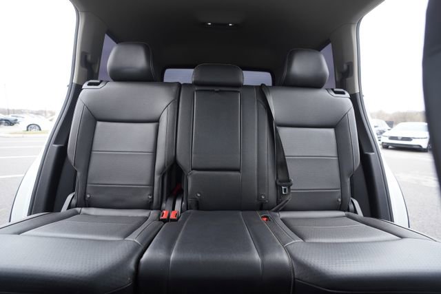 Used 2021 Volkswagen Atlas SE FWD image 32