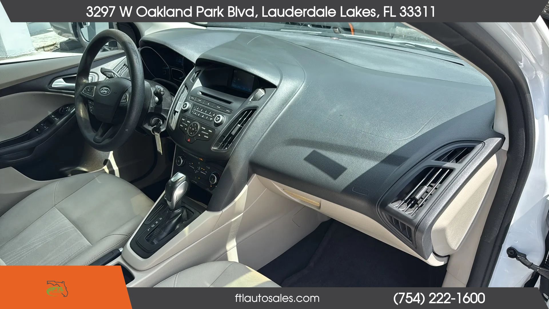 Used 2016 Ford Focus SE FWD image 30
